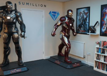 Ironman and War Machine statues, Sumillion HQ