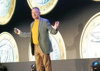 Steve Brazier, Canalys