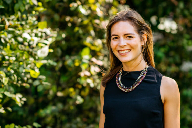 Francesca Lukes, Wanstor