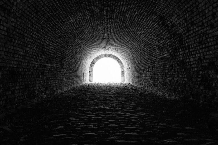 ‘Light at end of tunnel’ for IT distributors