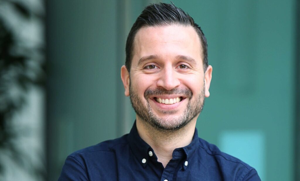Andre Azevedo, Telana