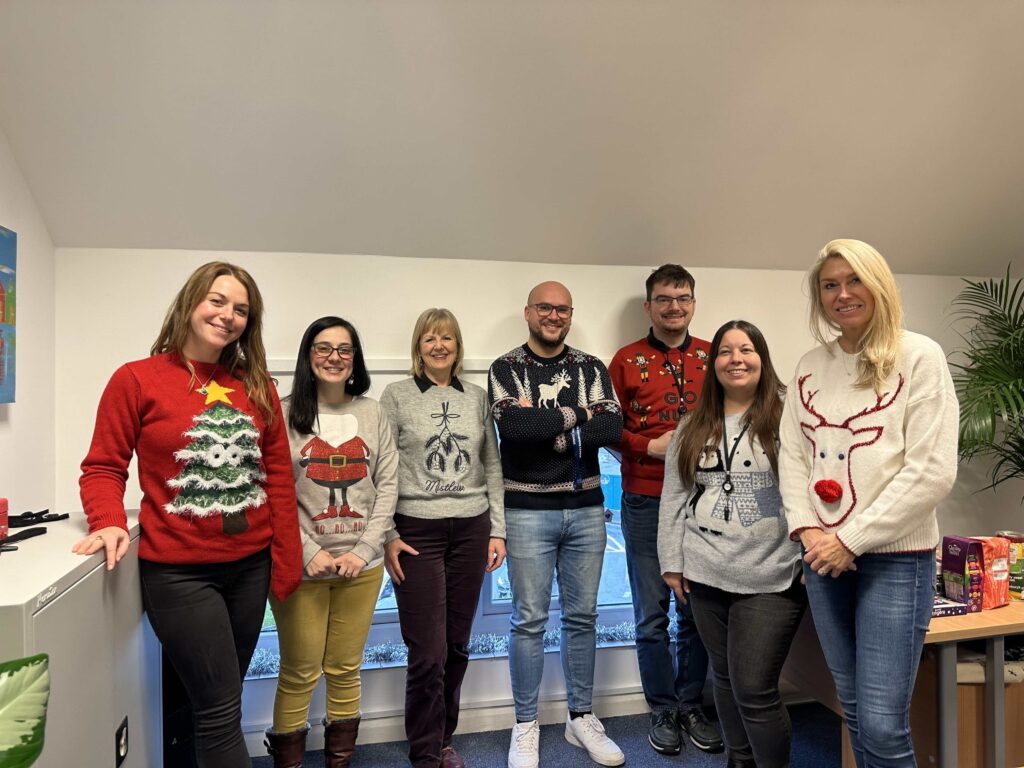 Pro2col Christmas jumpers