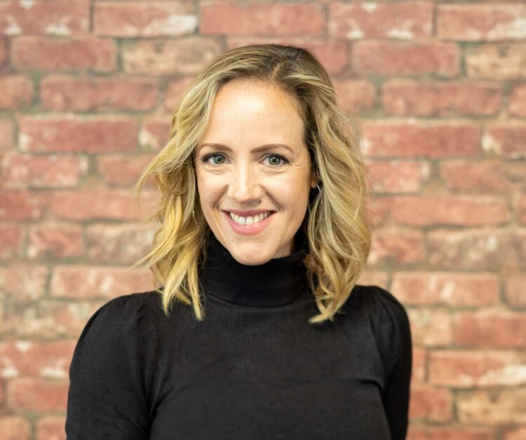 Nicola Saner, Chorus IT