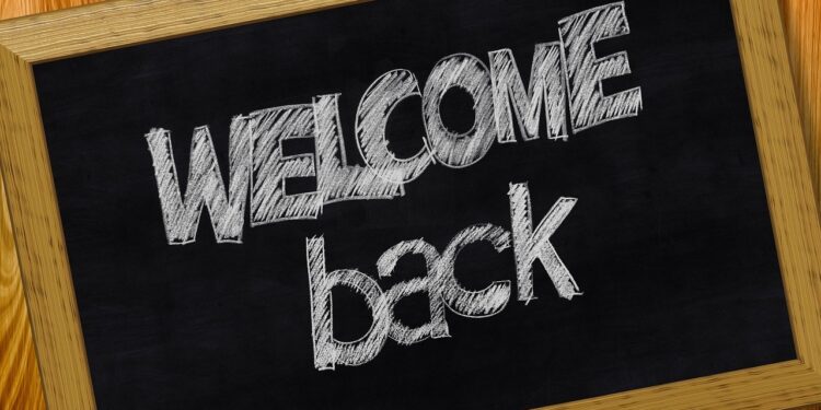 Rival e-tailer to resuscitate Box.co.uk