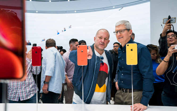Jony Ive with Tim Cook