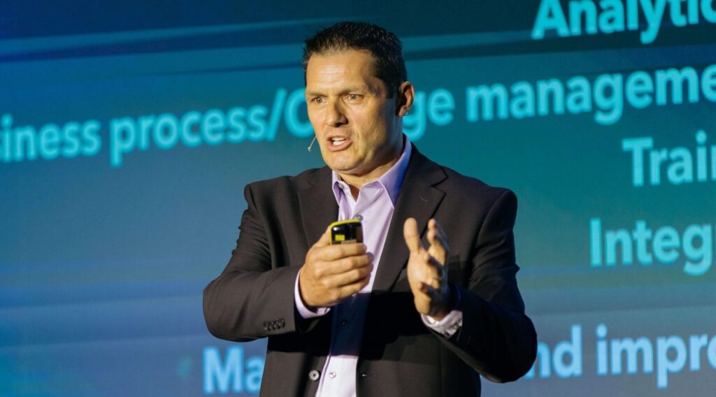Jay McBain, Canalys
