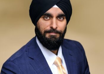 Harpreet Sahni, VIP