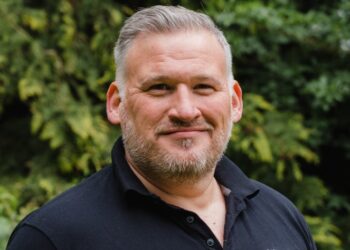 Will McIntee, Companial