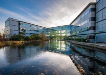 8 magic moments as Mike Norris marks 30 years as Computacenter CEO