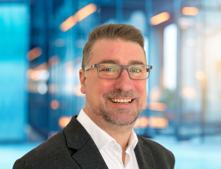 Adam Davison, Westcon-Comstor