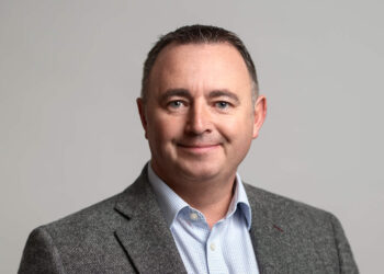 Gavin Bell, Econocom