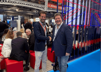 Alex Tatham with Joost de Kluijver, Closing the Loop