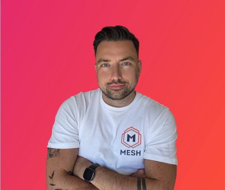 Brian Byrne, Mesh