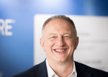 Ian Thomas, Sapphire