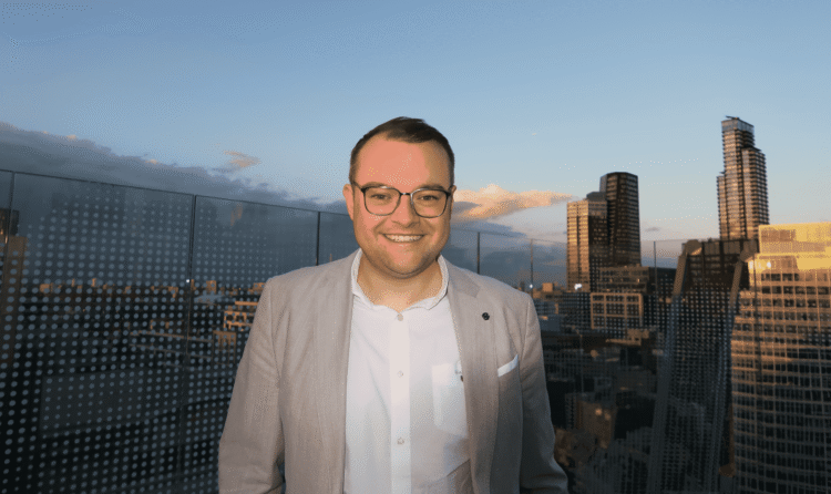 Tom Stephens, Techary