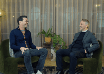 Transparity CEO Paul Bolt with Xpedition CEO Dean Carroll