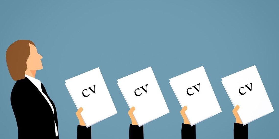 Agilitas staff add green LinkedIn banners after unconfirmed report