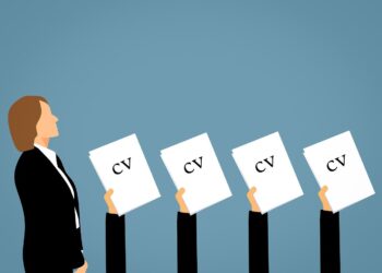 Agilitas staff add green LinkedIn banners after unconfirmed report