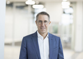 Konstantin Ebert, Bechtle