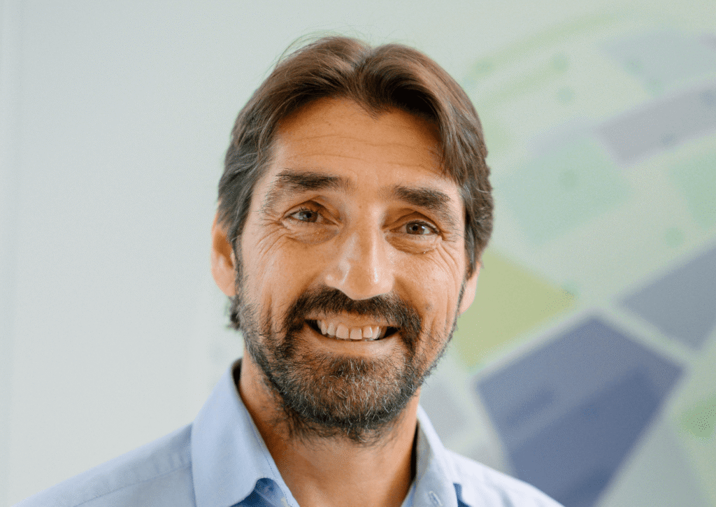 Dino Cooper, Viadex