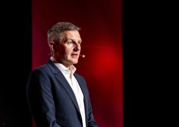 Alastair Edwards, Omdia