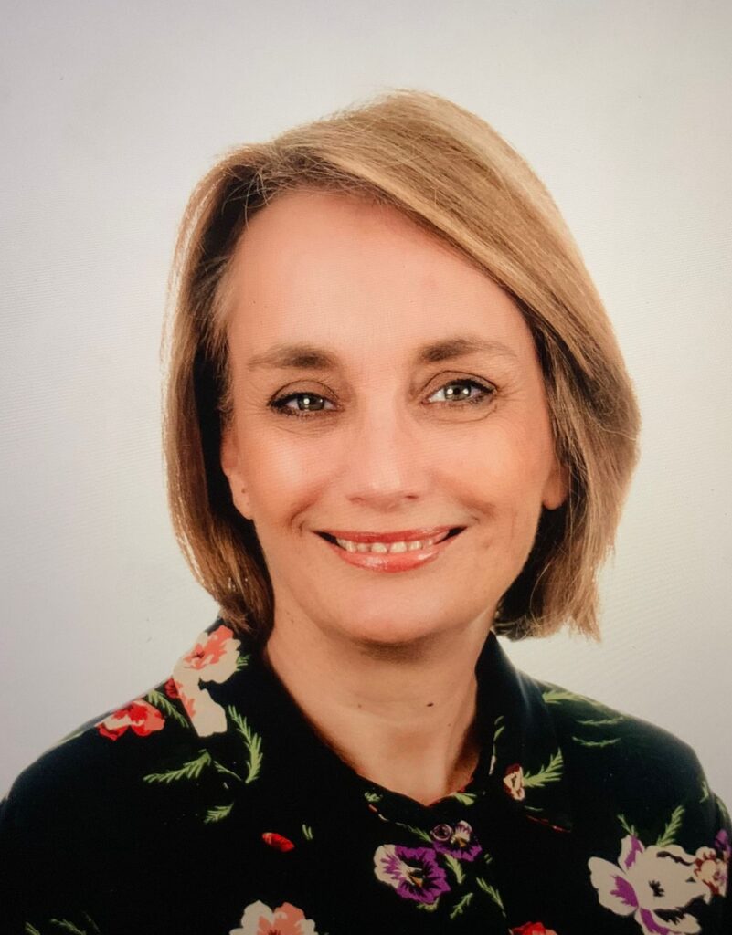 Sheryl Moore, Converge