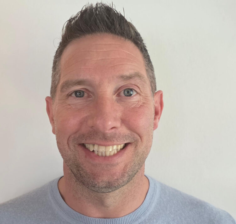 Lee Butler, Town & Country Communications